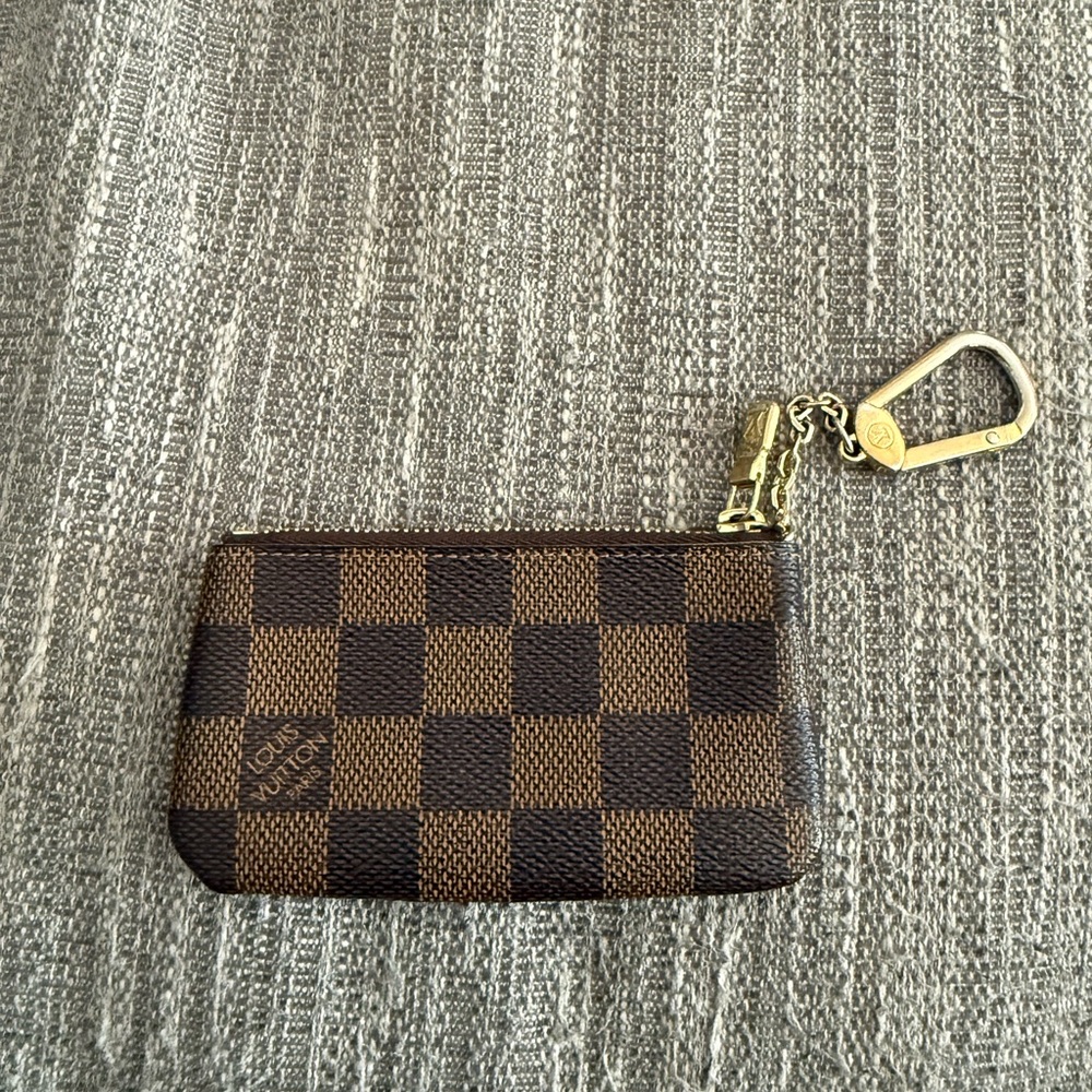 Louis Vuitton Damier Ebene Key Pouch with Gold Accents - Picture 2 of 7